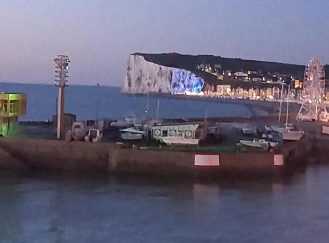 Διαμέρισμα Superbe Vue Quai 39