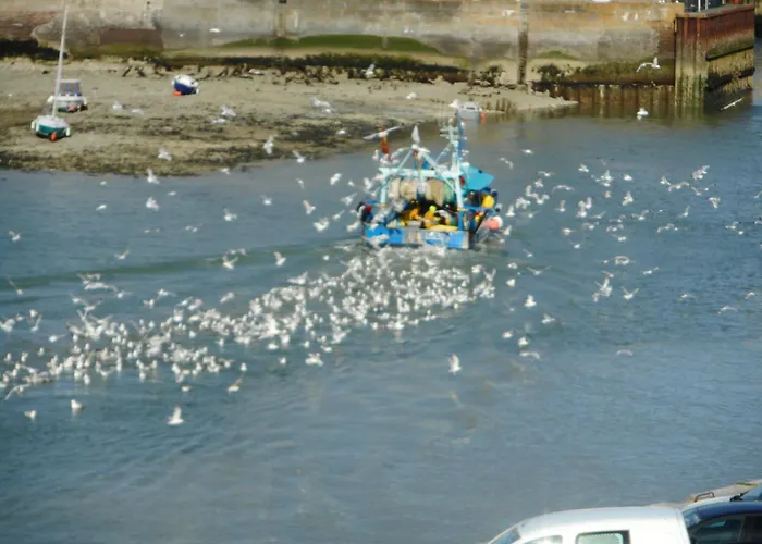 Διαμέρισμα Superbe Vue Quai 39 *