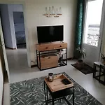 Superbe Vue Quai 39 勒特雷波尔